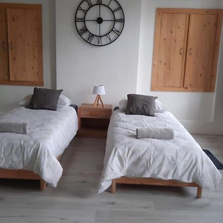 Le Duc De Bedford Bed & Breakfast Spa Bagian luar foto