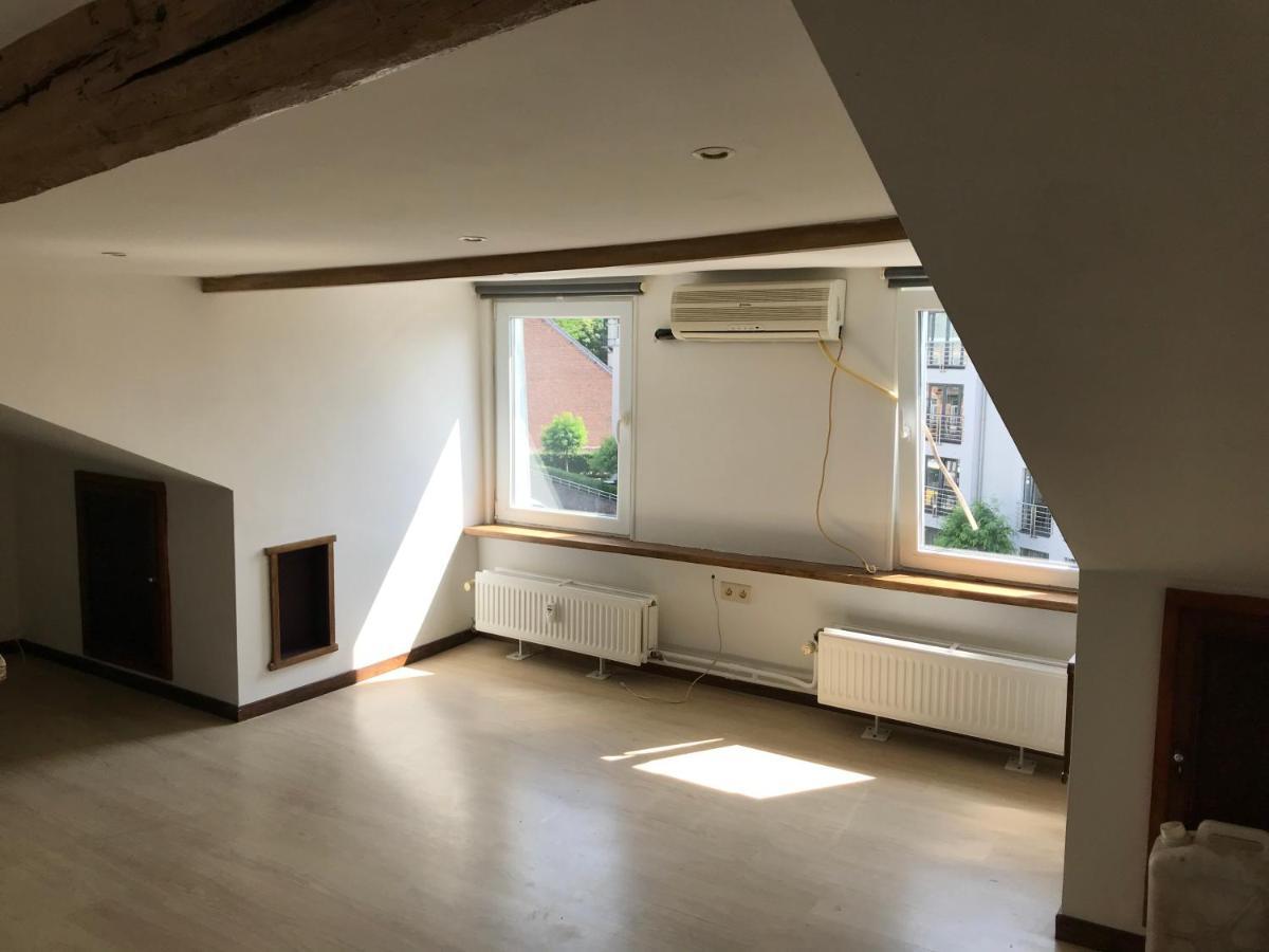 Le Duc De Bedford Bed & Breakfast Spa Bagian luar foto