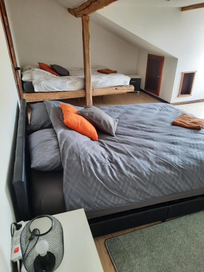 Le Duc De Bedford Bed & Breakfast Spa Bagian luar foto