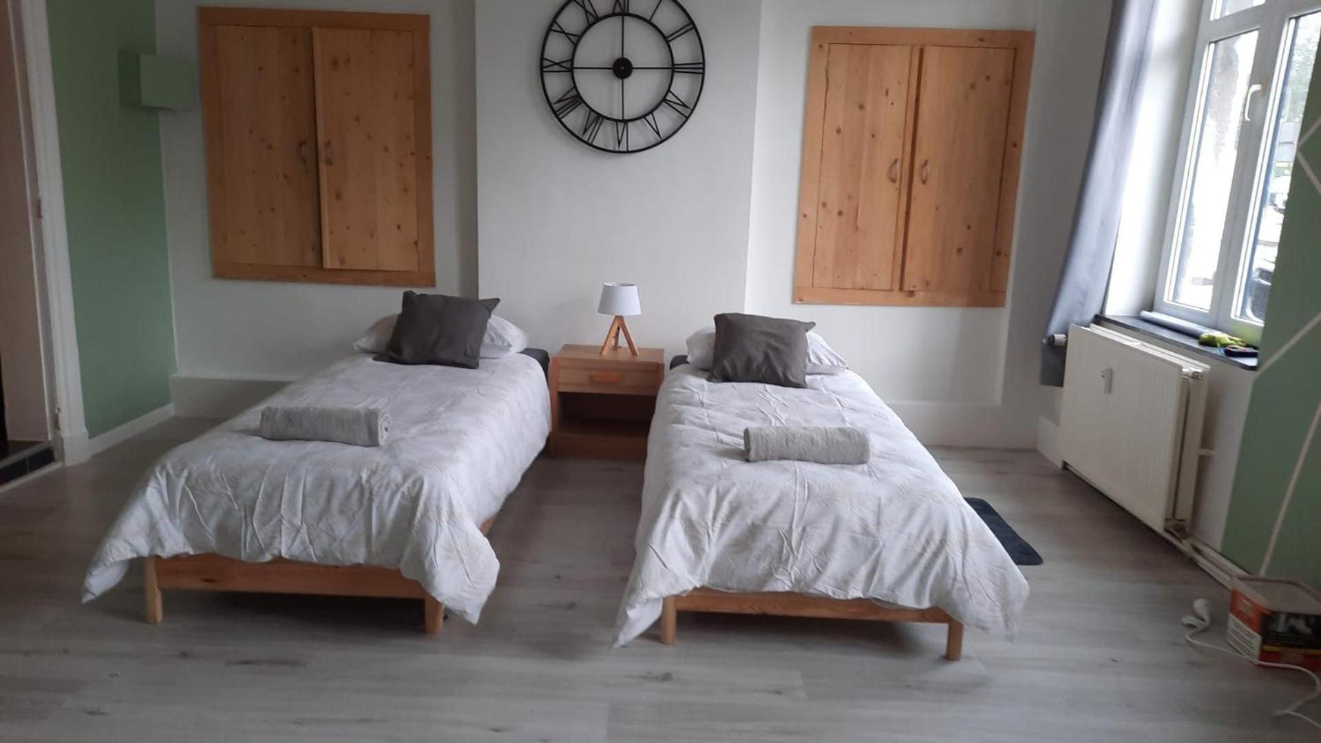 Le Duc De Bedford Bed & Breakfast Spa Bagian luar foto